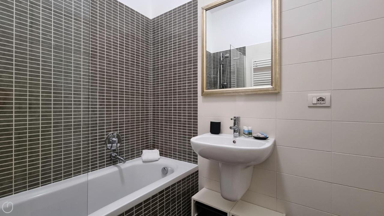 Italianway - Sarpi 10 B Apartment Milan Bagian luar foto